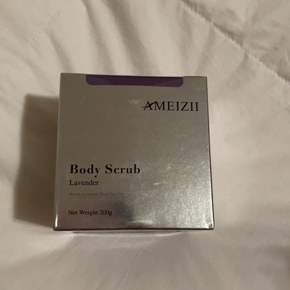 Ameizii Shea Butter/Sea Salt Body Scrub: lavender, green tea, rose - Picture 3 of 7